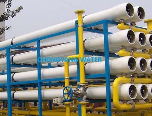 Sistema de água ultrapura com bomba CNP com temperatura controlada entre 5 e 40 °C
