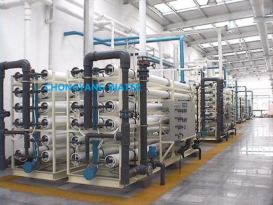 20 M3/h Capacidade de saída Toray / Dow Membrana 8080 Caldeira Sistema de tratamento de água de alimentação