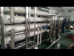 UM SISTEMA DE TRATAMENTO DE ÁGUA DE OSMOSE REVERSA DE GRANDE CAPACIDADE